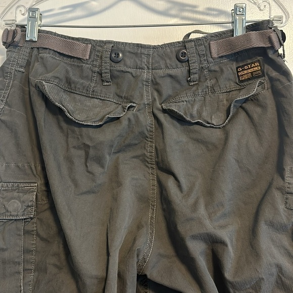 GUC: Vintage G-Star Raw Cargo shorts Men  XL (fits like M), built in waist adj - Picture 11 of 14
